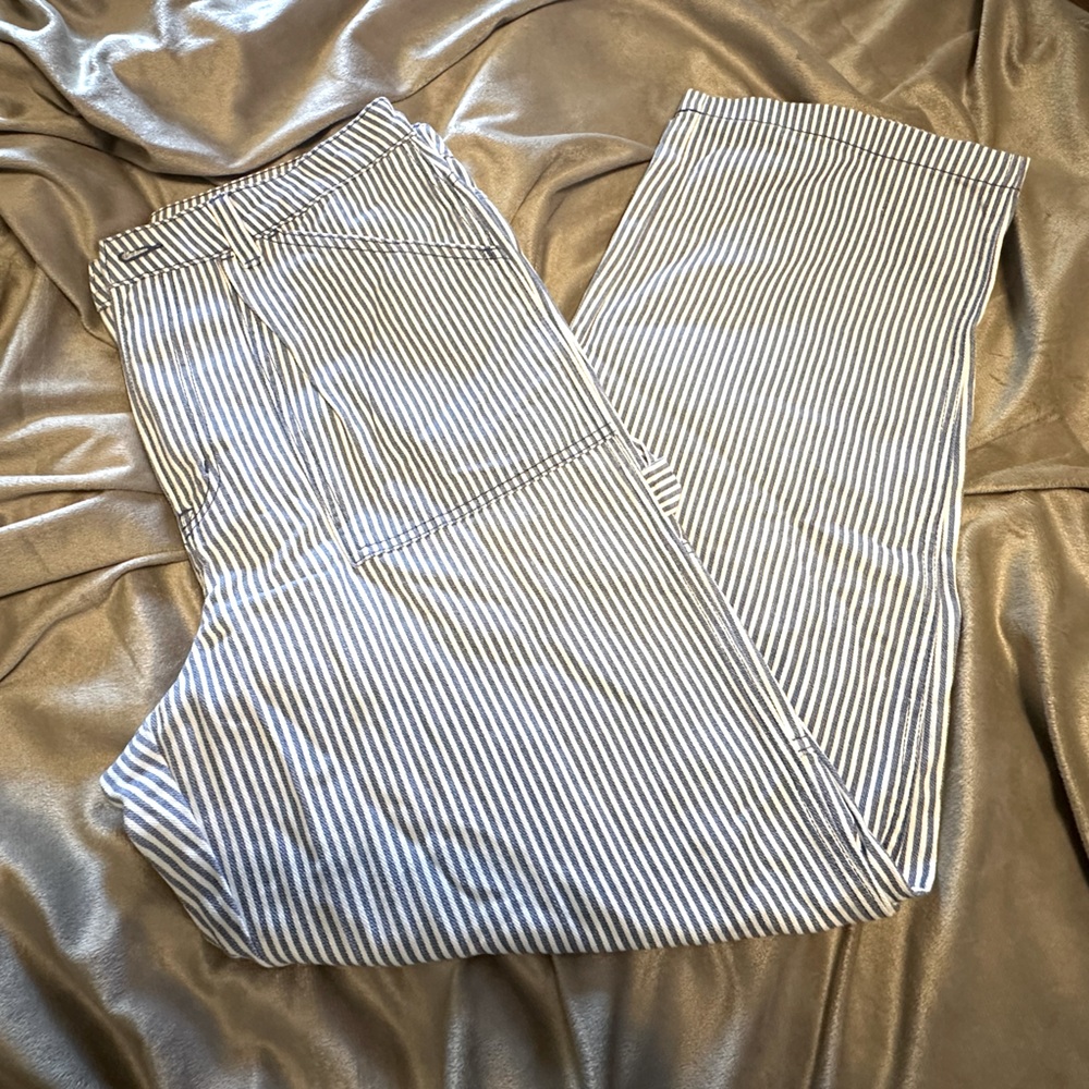 New without tags Divided blue and white striped wide leg carpenter denim sz 12